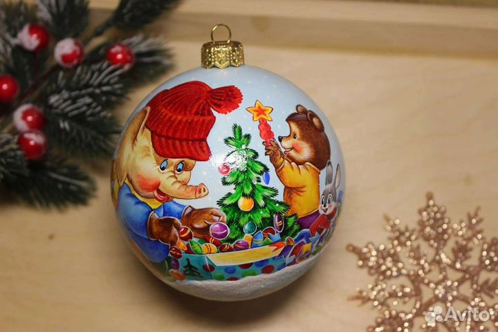 Елочные игрушки шары