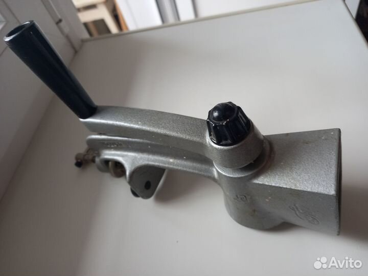 Ручная мельница Мрия