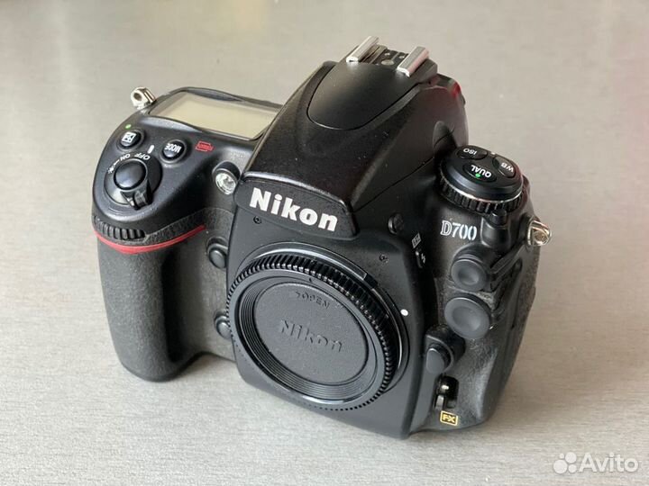 Nikon D700 body