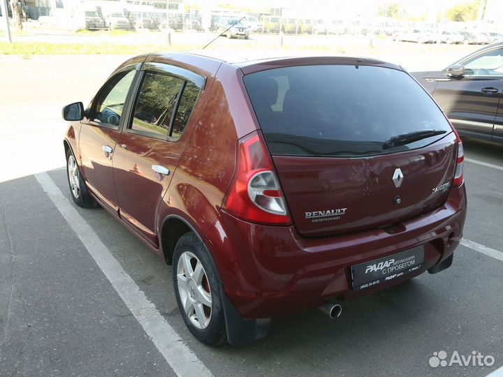 Renault Sandero 1.6 AT, 2012, 159 000 км