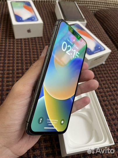 iPhone X, 64 ГБ