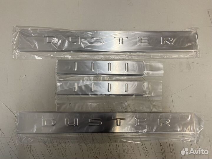 Комплект накладок порогов/duster 2G