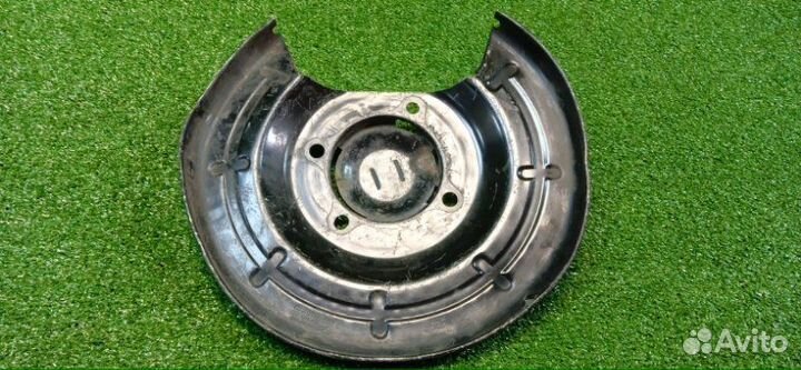 Пыльник тормозного диска задний правый Opel Astra