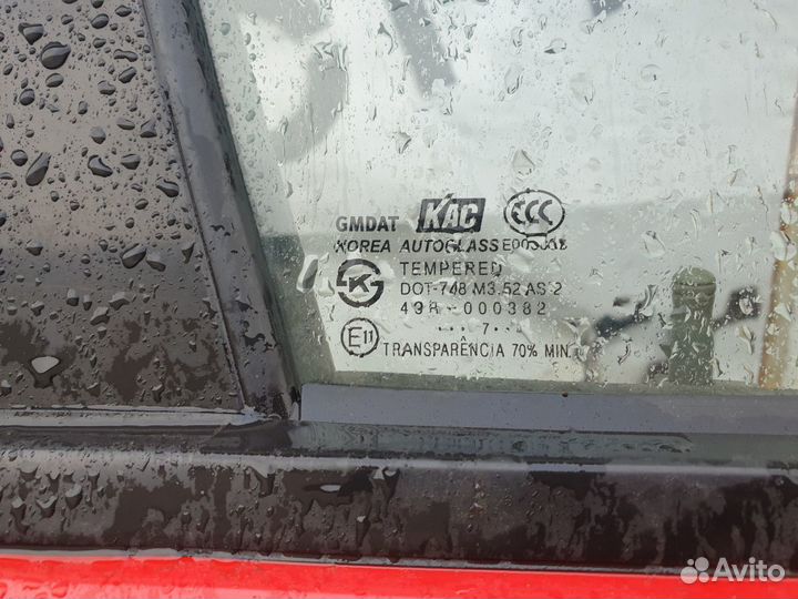 Стекло двери передней правой Chevrolet Lacetti