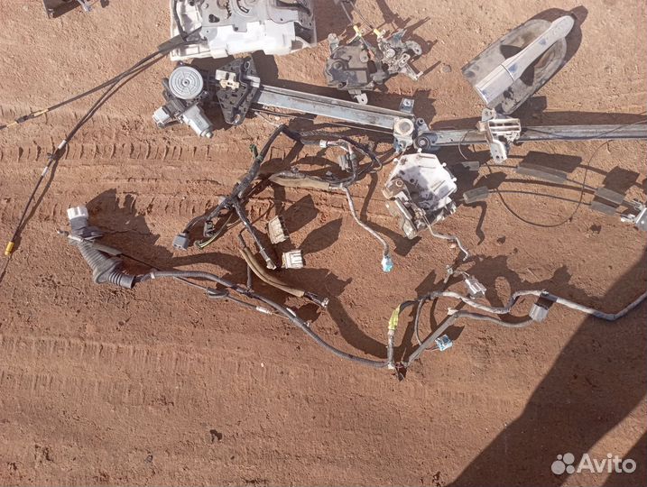 Комлектующие к откатной двери хонда степ вагн