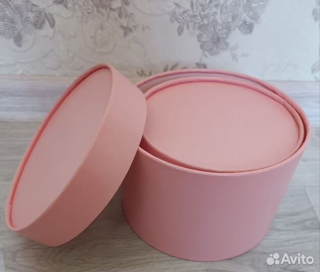 Подарочные коробки 2 шт