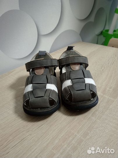 Сандали детские