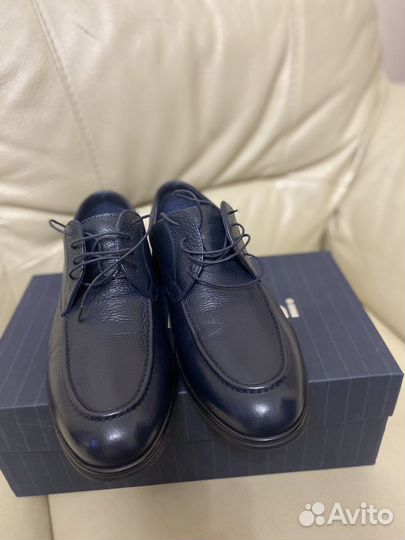 Туфли ботинки мужские 43 размер новые Италия
