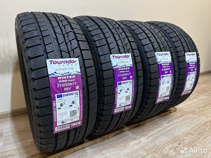 Tourador Winter Pro TSU2 215/55 R17 98U