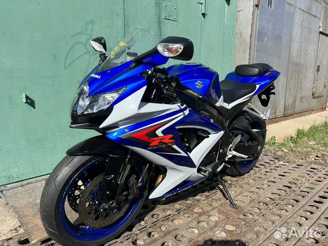 Продам Suzuki GSX-R750 2008 Б/П по РФ