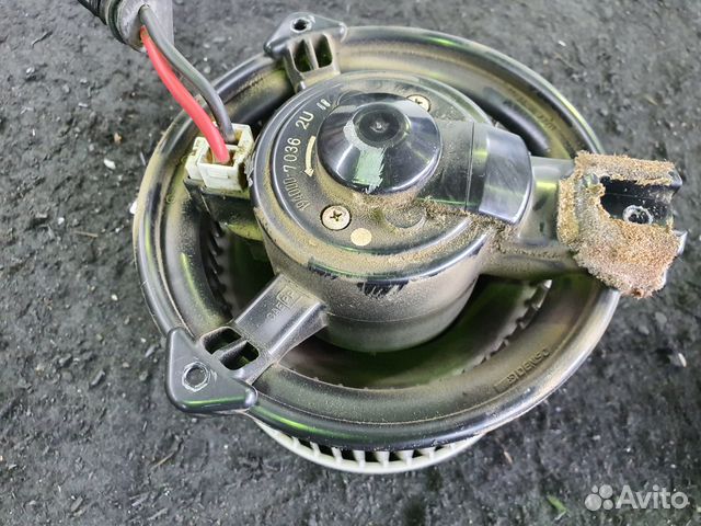 Мотор печки c Toyota Crown JZS155 2JZ-GE