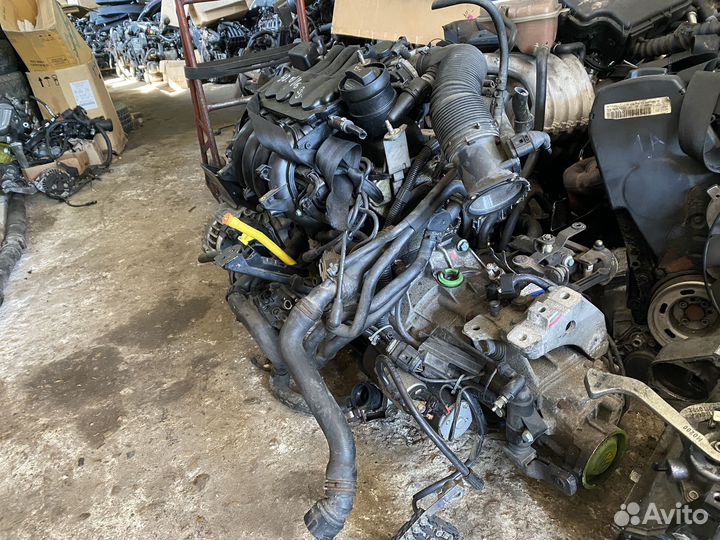 Двигатель Volkswagen Golf 4 AKL 1.6