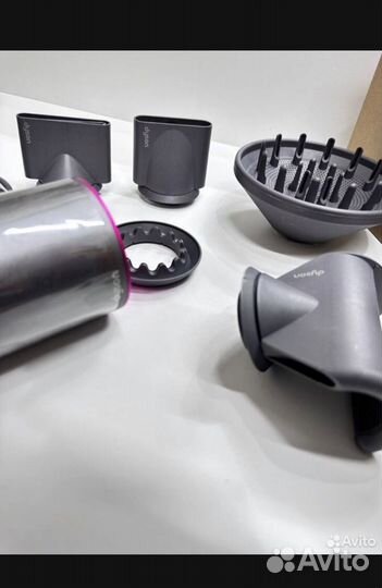 Фен Dyson Supersonic HD08