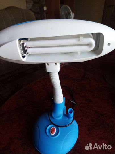 Лампа настольная