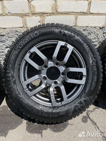 Комплект зимних колес для нивы 215/65 r16