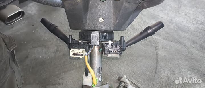 Подрулевой переключатель на Джили Эмгранд ес7