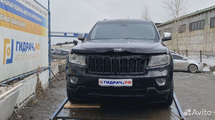 Обшивка стойки средней левой нижняя Jeep Grand Che