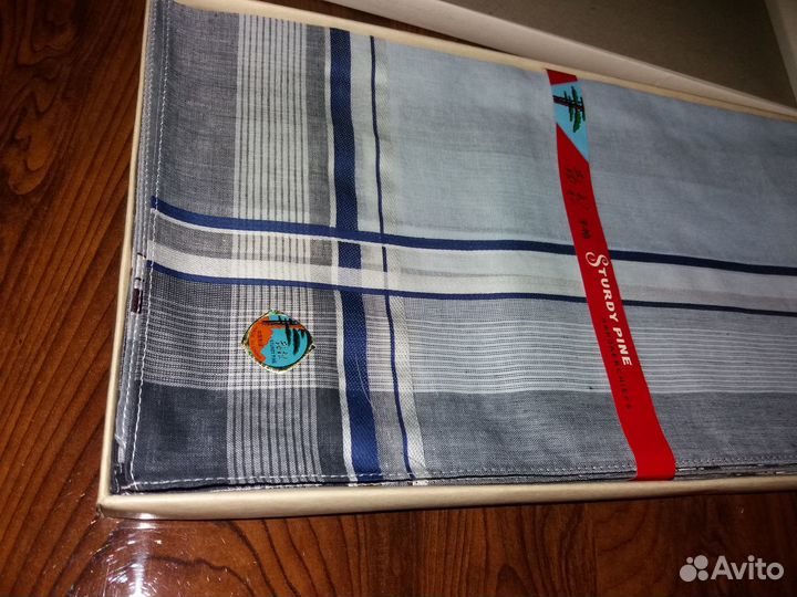 Винтажные носовые мужские платки.70-е гг. Китай