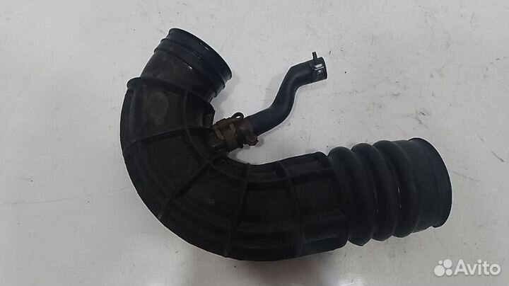 Гофра воздушного фильтра,патрубок Приора 16кл