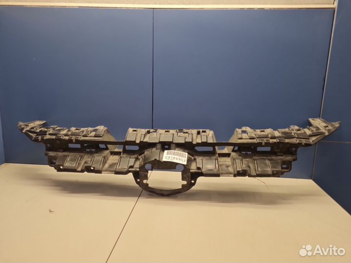 Кронштейн решетки радиатора Toyota RAV 4 2019