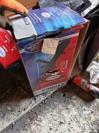 Комплект новых передних стоек Лада Калина