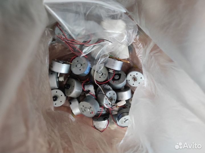 Моторчики от сидиромов и флоппидисководов