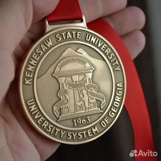 Юбилейная медаль на заказ. Наградная медаль по инд