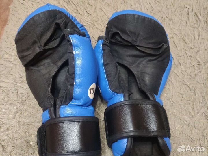 Перчатки для рукопашного боя