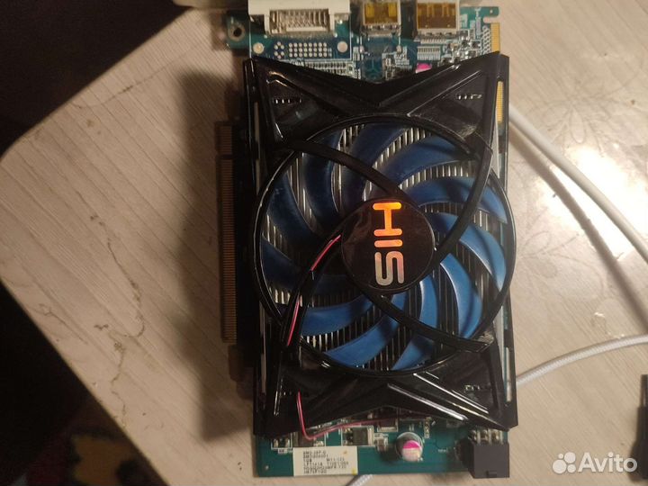 HD Radeon 5600 series 1gb