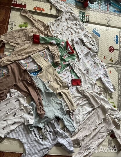 Детские вещи пакетом 50,56,62,68,74 носки шапочки