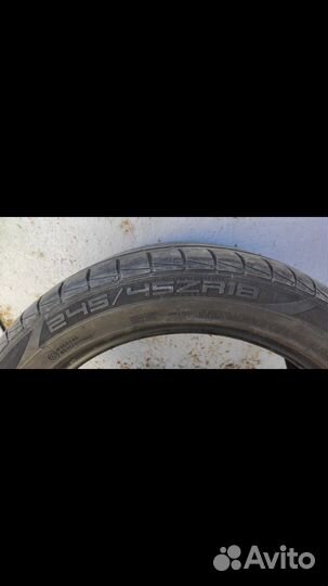 Momo M-30 Europa 245/45 R18