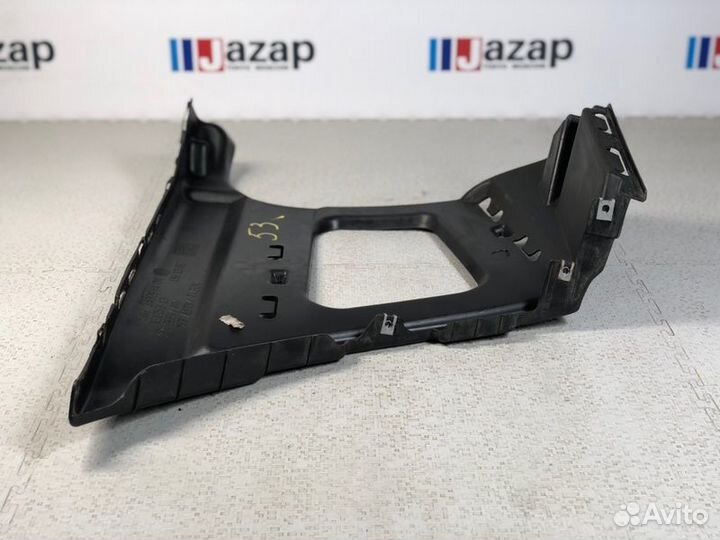 Кронштейн заднего бампера правый BMW x3 e83 Б/П