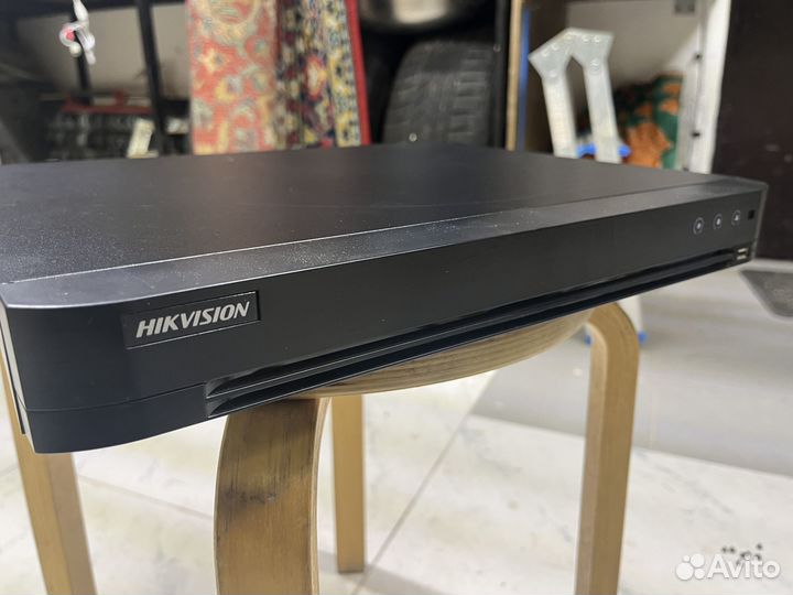 Видеорегистратор Hikvision ds-7216huhi-k2