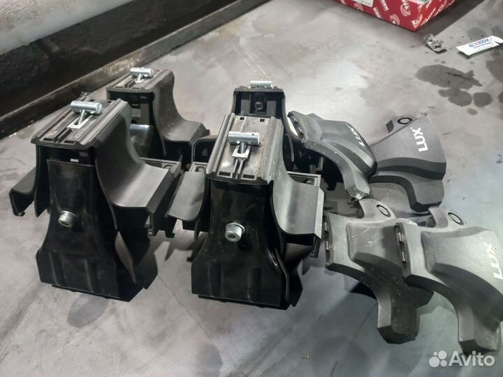 Багажник на рейлинги