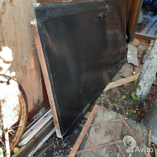 Дверь металлическая