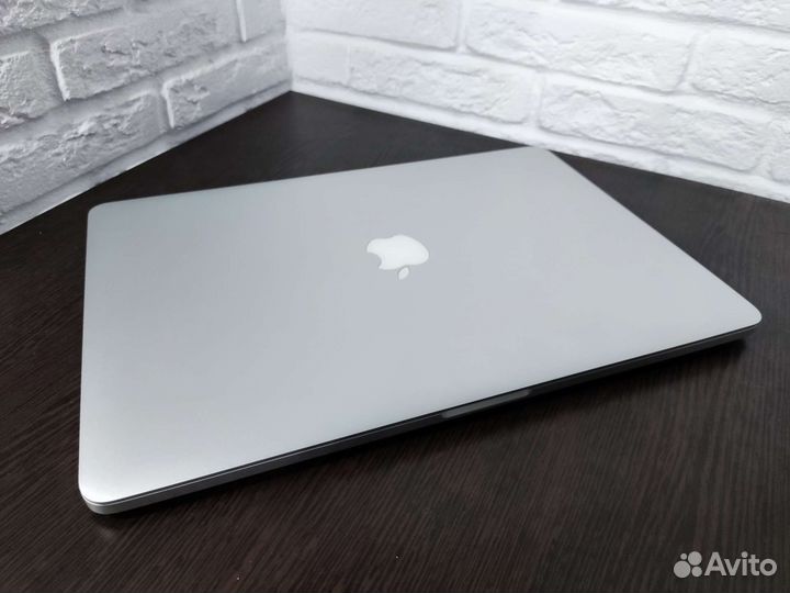 Apple MacBook Pro Retina Core i7