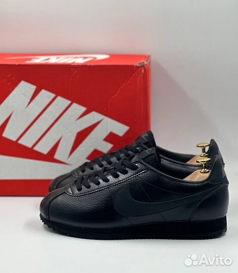 Кроссовки nike