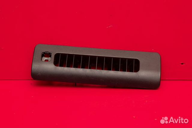 Решетка вентиляционная Toyota Land Cruiser 200 1VD