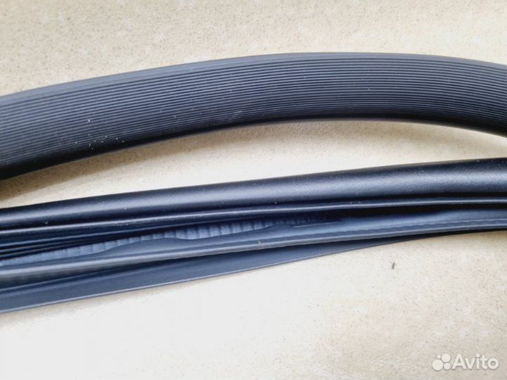 Уплотнитель двери задний левый Changan Uni-K 2.0