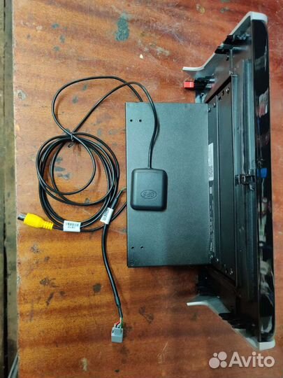 Магнитола Teyes CC2L 1/16 для Toyota Rav4 XA50 201