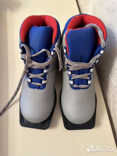Лыжные ботинки детские