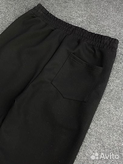 Спортивные штаны
