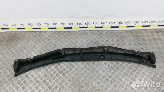 Накладка декоративная (жабо, дождевик) subaru trib