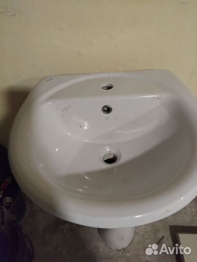 Раковина угловая бу