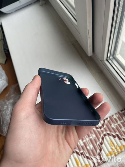 Чехол для iPhone 12 синий ультратонкий