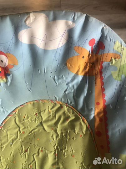 Продам шезлонг Fisher Price