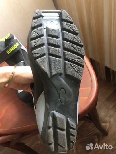 Лыжные ботинки классические