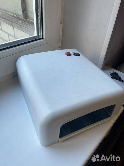 Уф лампа для ногтей