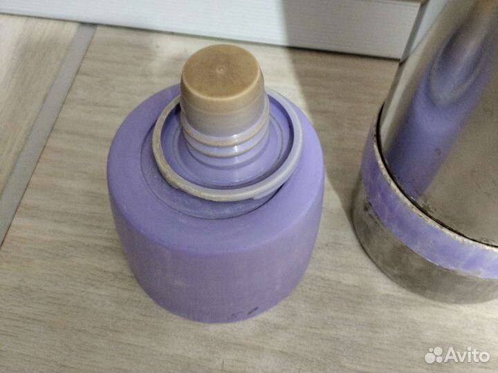 Термос Салют