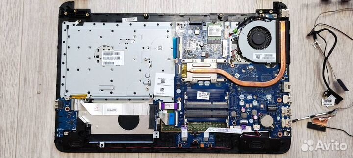 Ноутбук HP 250 G4 на разбор